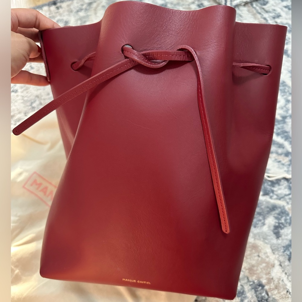 Mansur Gavriel Large bucket in Rococo